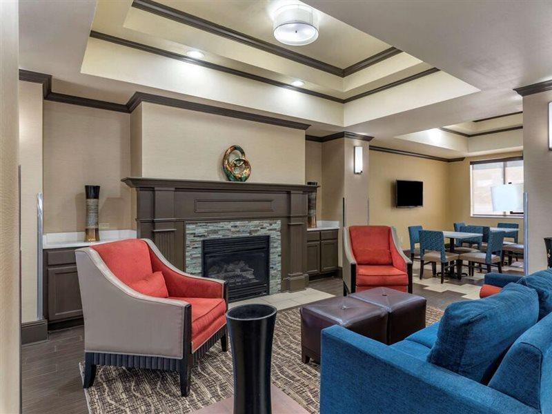 Comfort Inn & Suites El Dorado Extérieur photo