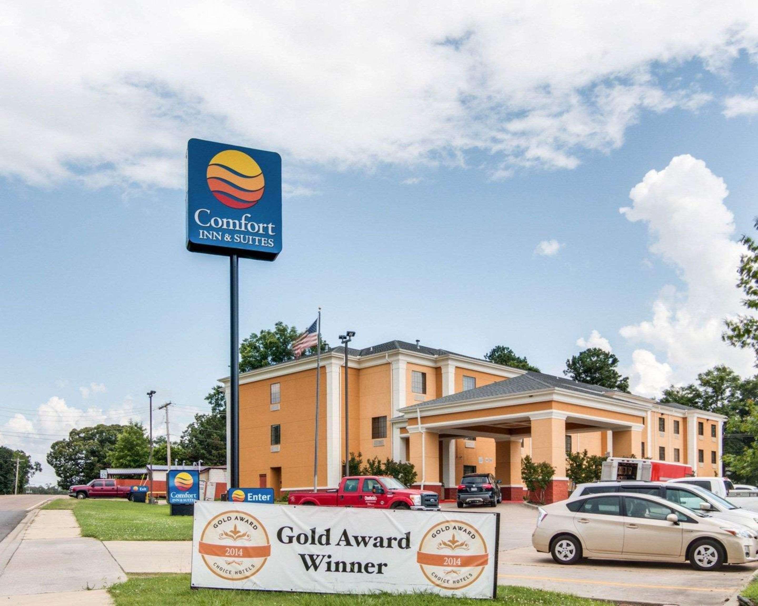 Comfort Inn & Suites El Dorado Extérieur photo