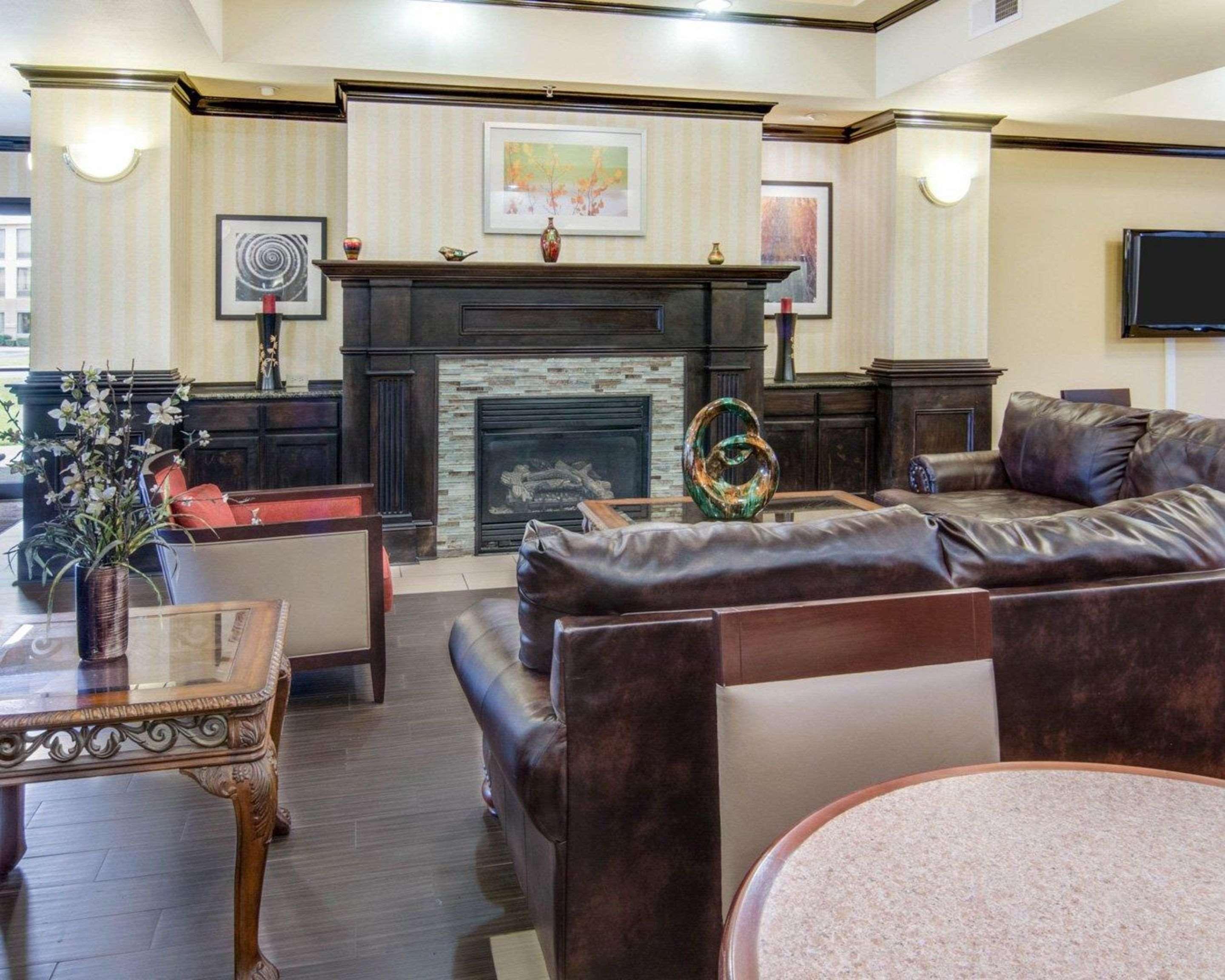 Comfort Inn & Suites El Dorado Extérieur photo