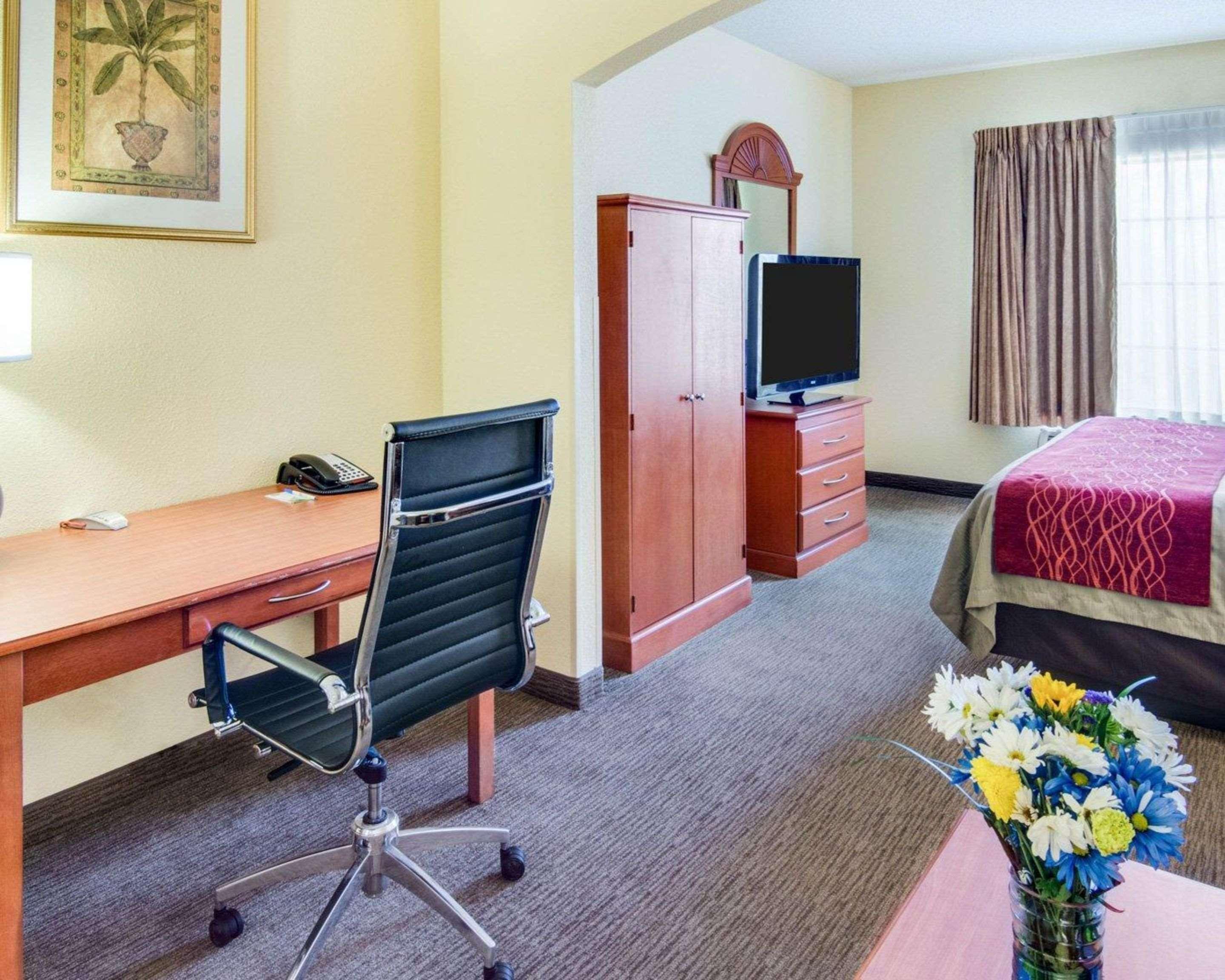 Comfort Inn & Suites El Dorado Extérieur photo