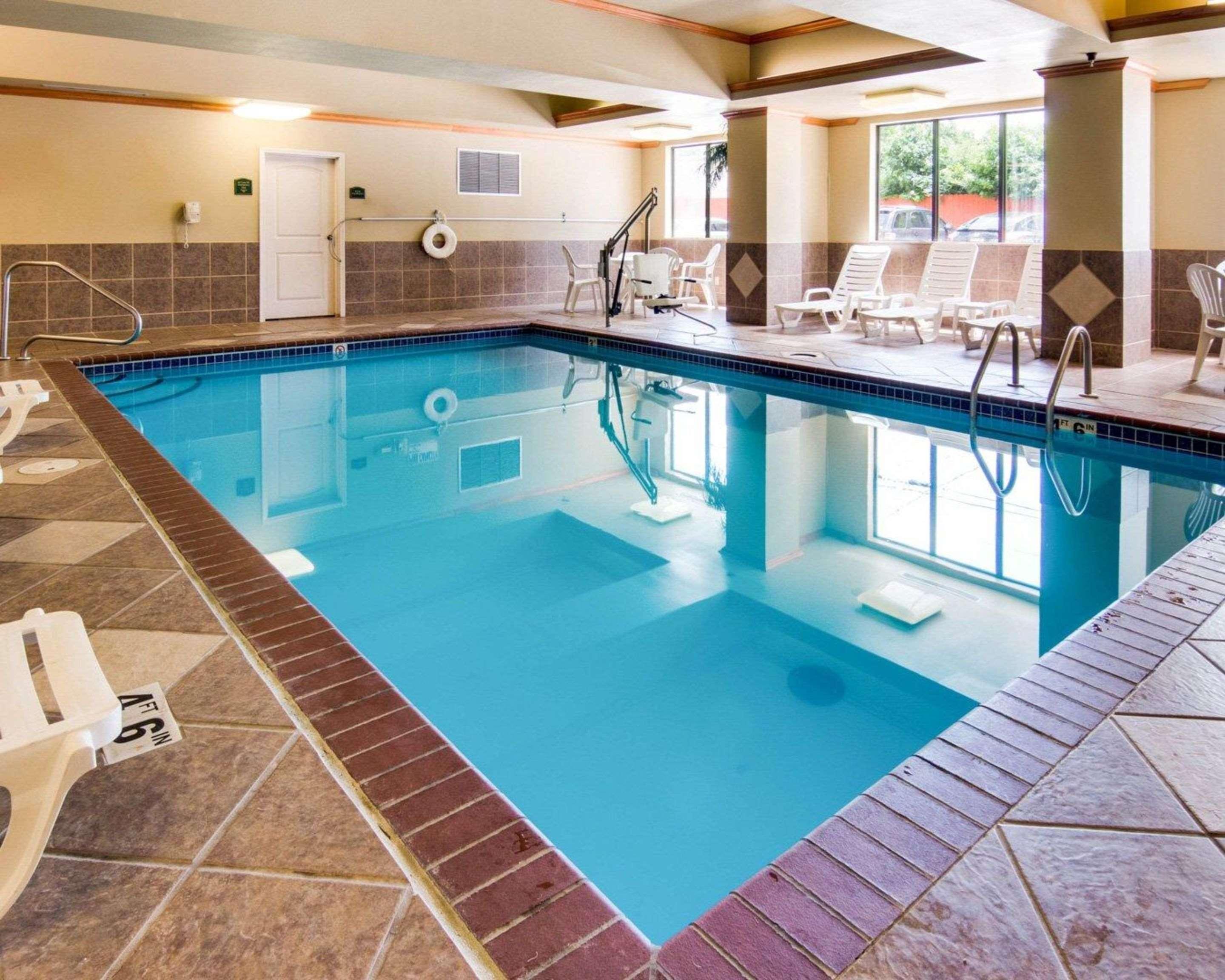 Comfort Inn & Suites El Dorado Extérieur photo